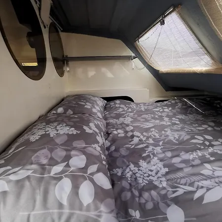 Nuit Insolite - Bateau Catamaran Aventure - Dormez Sur L'eau 보트호텔